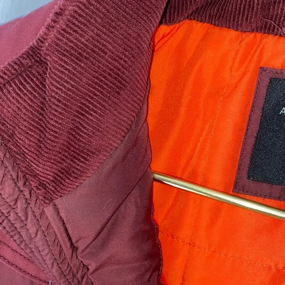 Aeropostale Maroon and Orange Vest - Picture 8 of 15